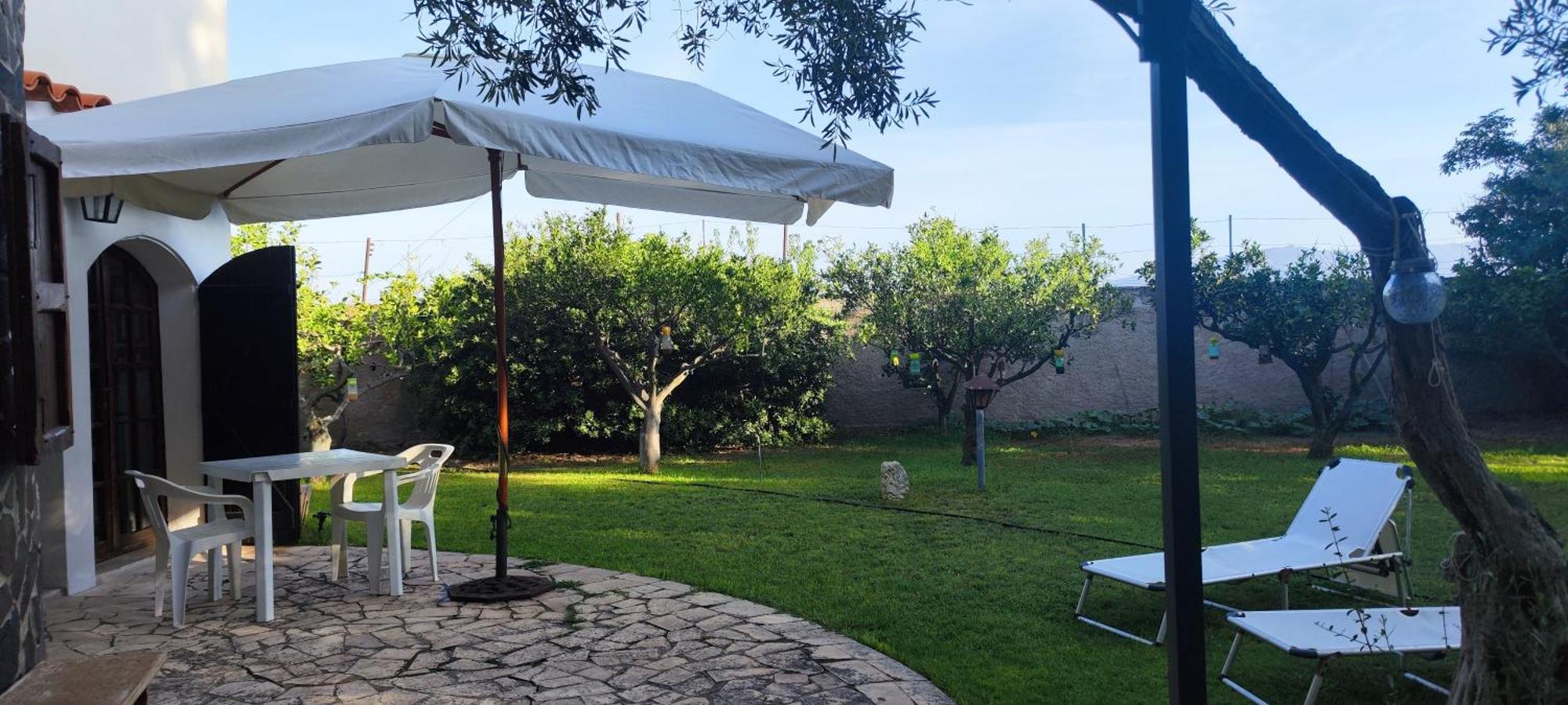 Il Giardino Di Frafa Lägenhet Quartu SantʼElena Exteriör bild